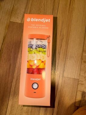 Blendjet the original portable blender